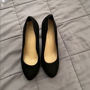 Jessica Simpson Suede Pump